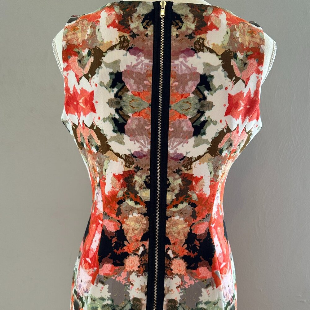 Maggy London Women's Bold Floral Sleeveless Dress Size 8 - Picture 11 of 16